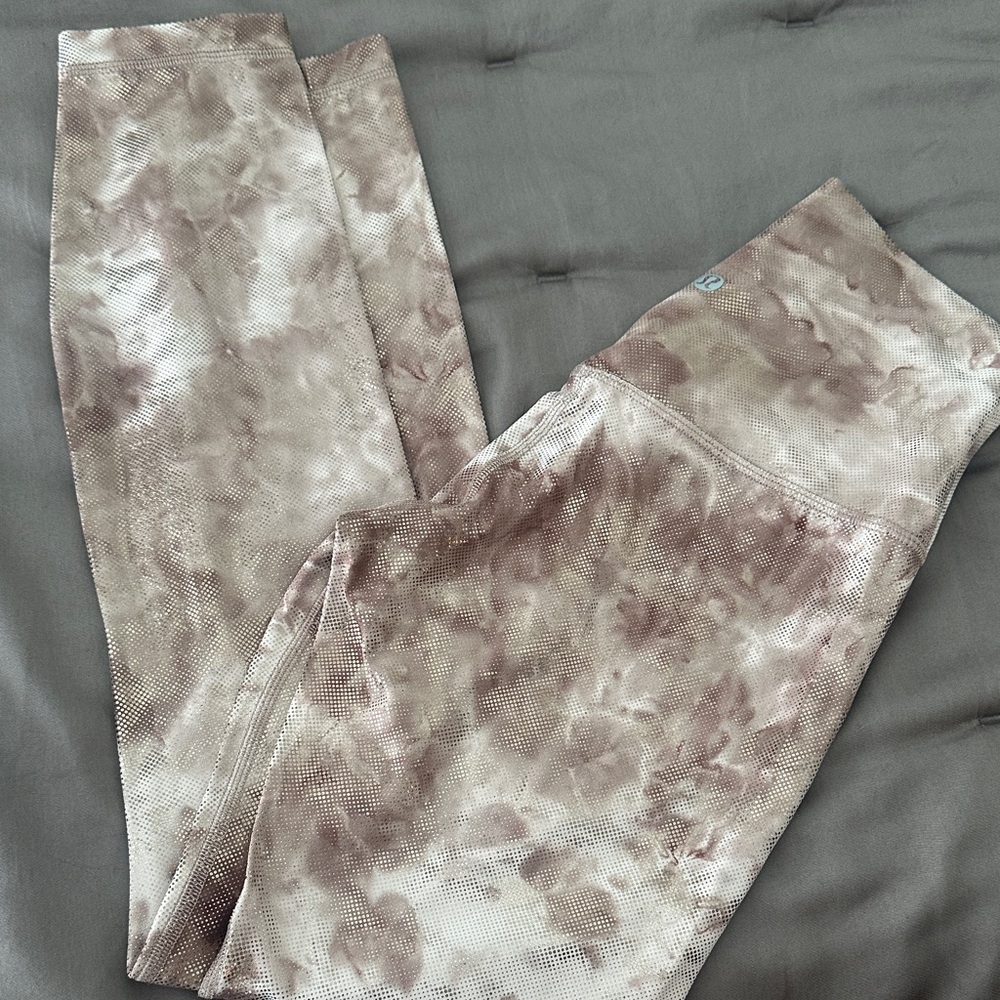 Lululemon shimmery leggings